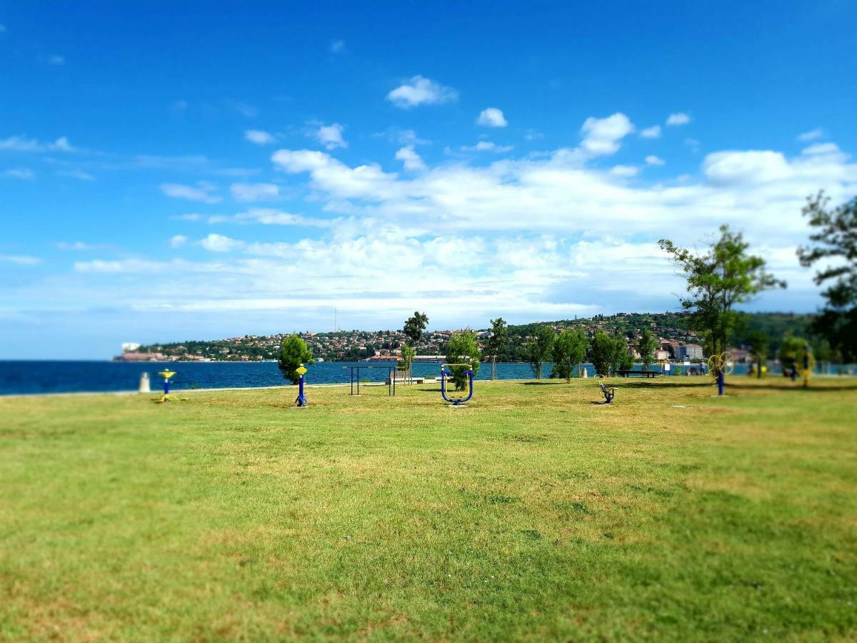 Apartma Dessa Portorož Extérieur photo